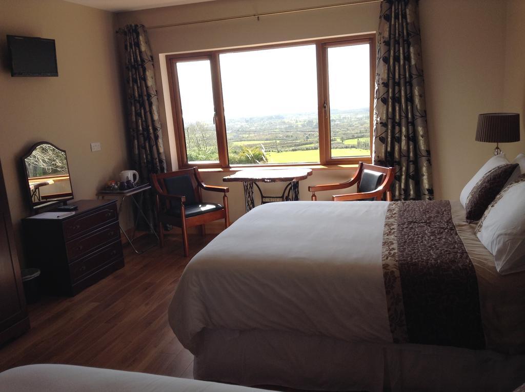 Benbulben Farmhouse B&B Drumcliff Quarto foto